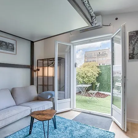 Studio Neuf Avec Jardin Prive Apartament